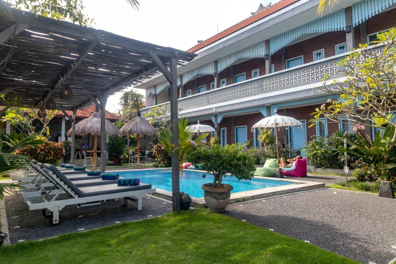 D-Anyar Stay And Surf Canggu Exterior photo